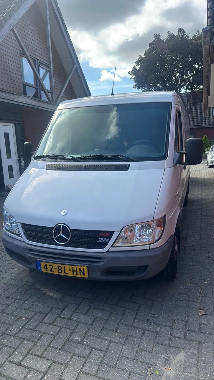 Mercedes-Benz Sprinter