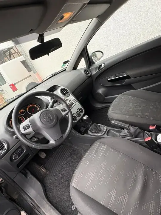 Opel Corsa D