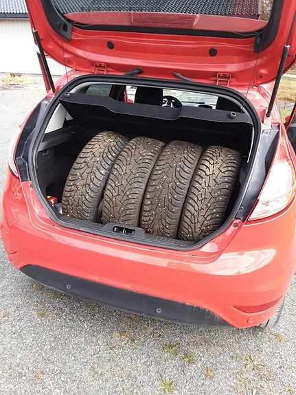 Ford Fiesta 2015 photo 4