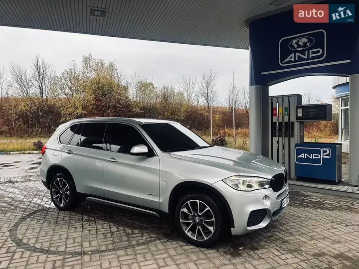BMW X5 2018 photo 4
