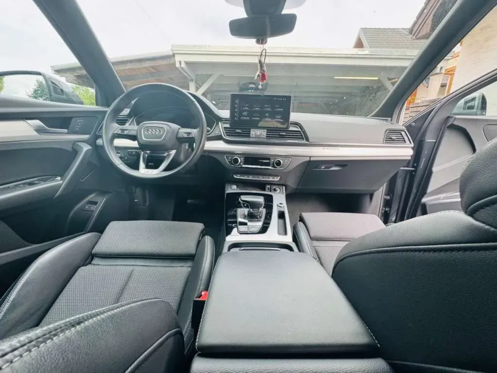 Audi Q5 2021 photo 2