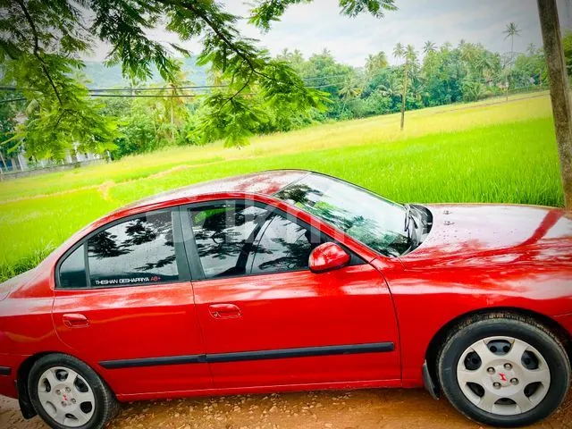 Hyundai Elantra 2000 photo 2