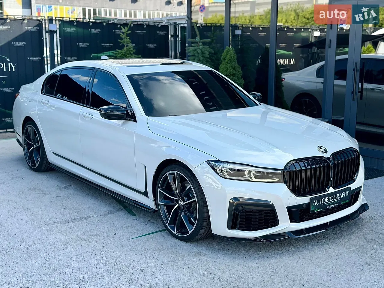 BMW 7 Series 2019 photo 5