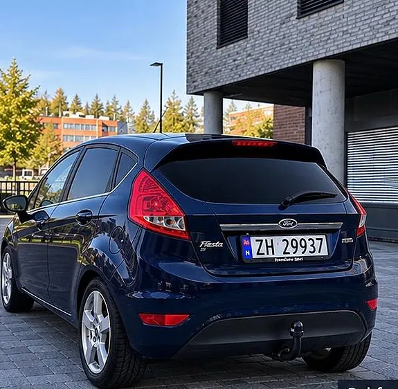 Ford Fiesta 2010 photo 2