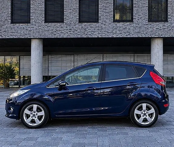 Ford Fiesta 2010 photo 3