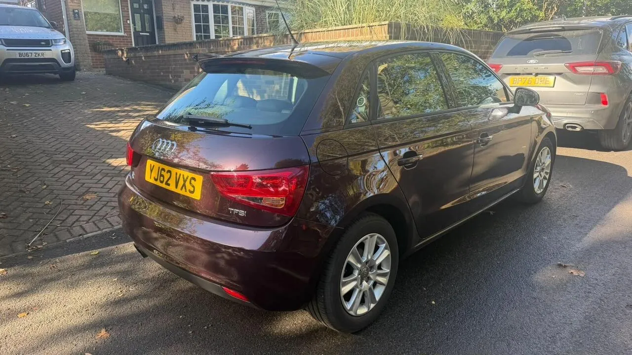 Audi A1 2012 photo 3