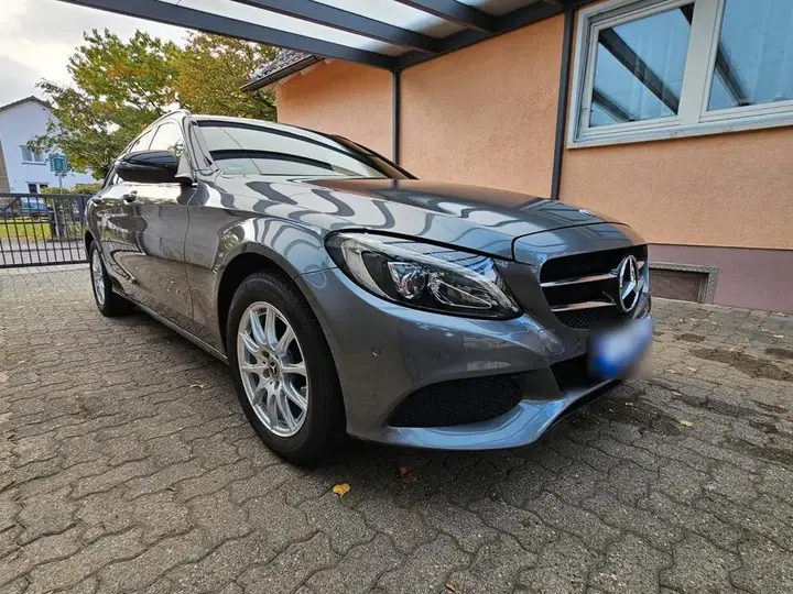 Mercedes-Benz C180