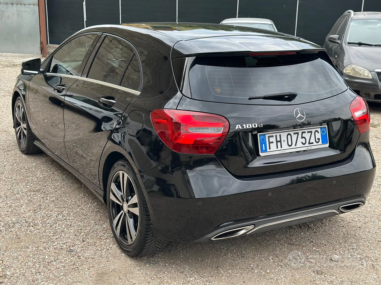 Mercedes-Benz A-Class 2017 photo 4