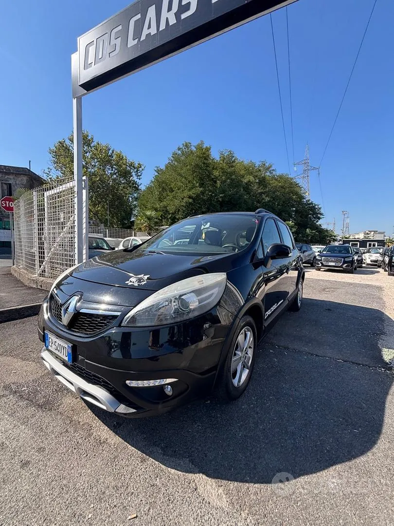 Renault Scenic 2013 photo 3