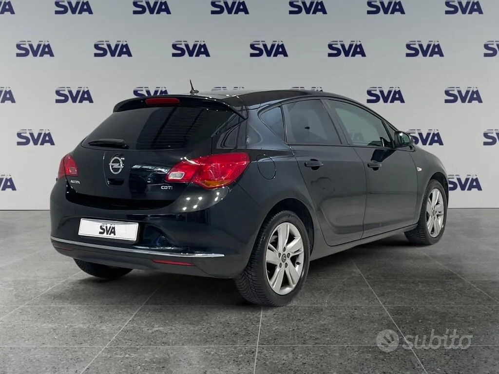 Opel Astra 2015 photo 2
