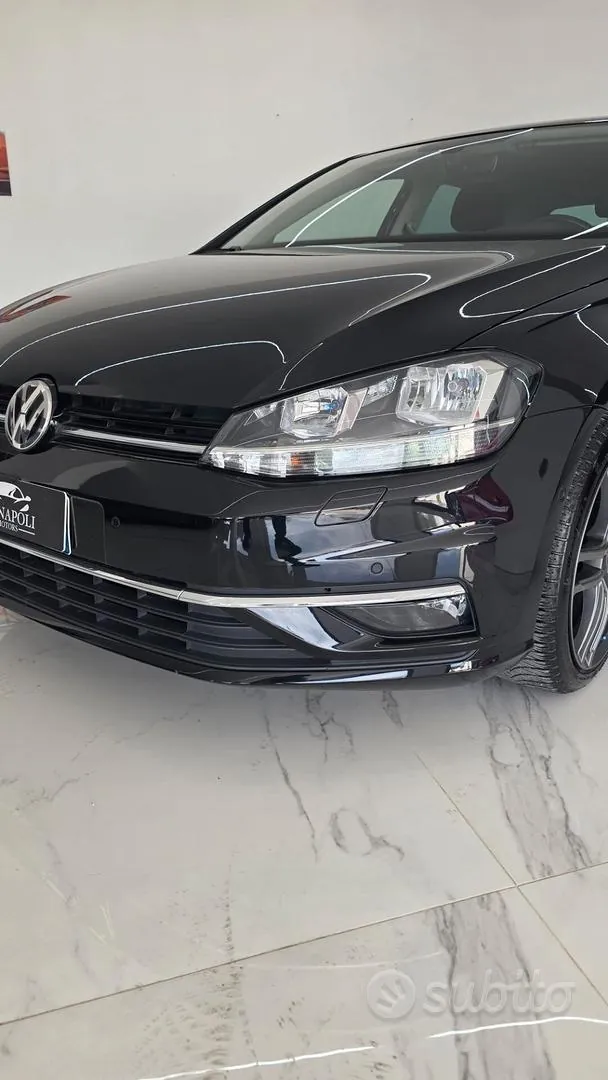 Volkswagen Golf 2019 photo 2