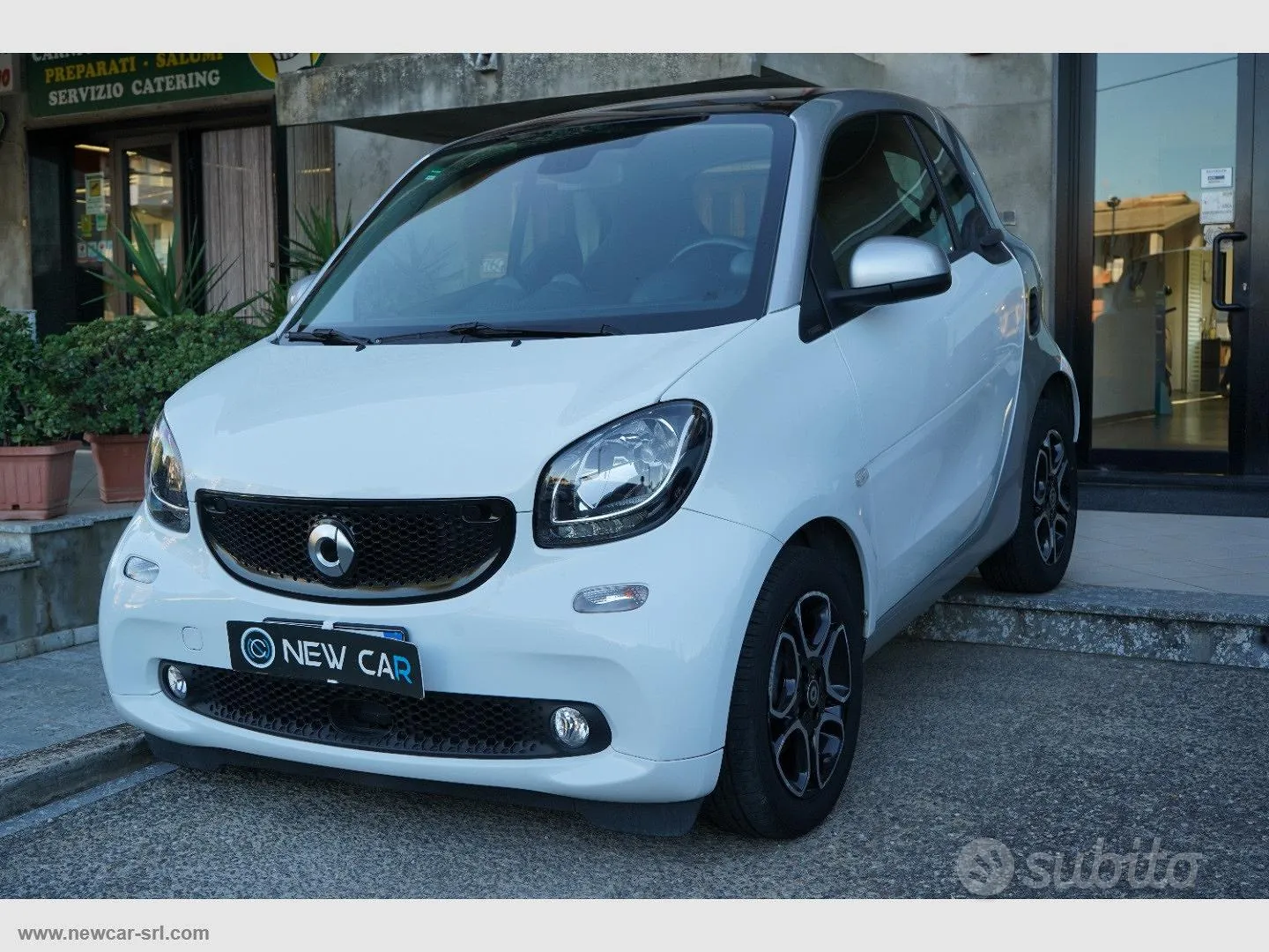 Smart Fortwo 2019 photo 2