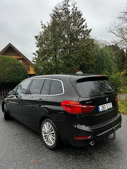 BMW 220D 2016 photo 2