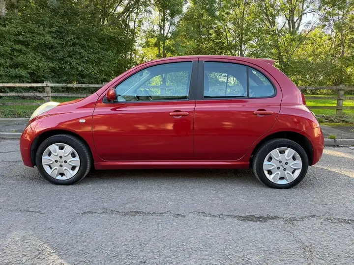 Nissan Micra 2008 photo 3