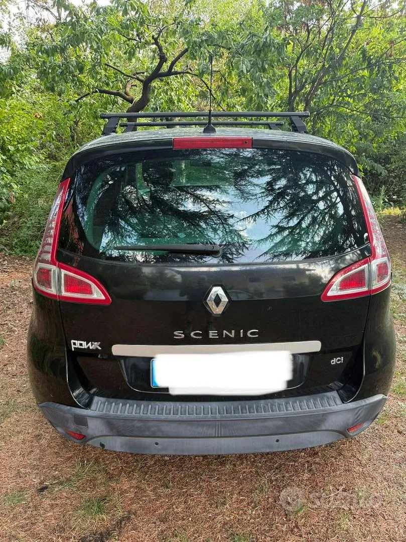 Renault Scenic 2011 photo 3
