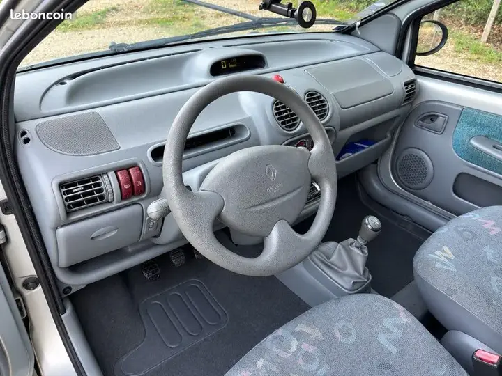Renault Twingo 2004 photo 2