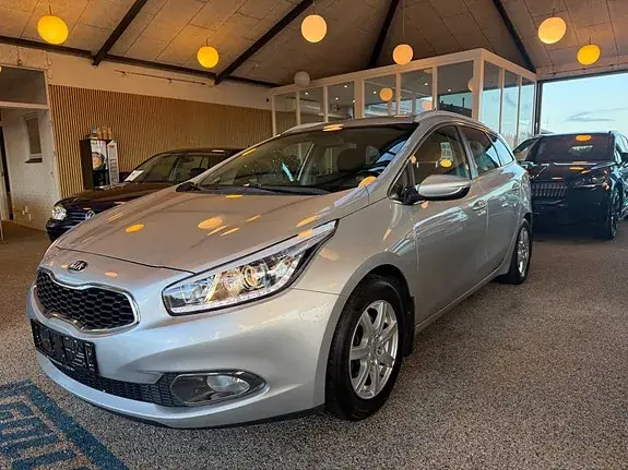 Kia Ceed 2015 photo 2