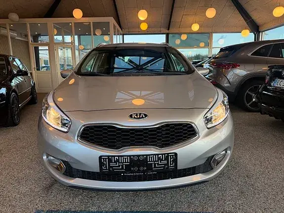 Kia Ceed 2015 photo 3