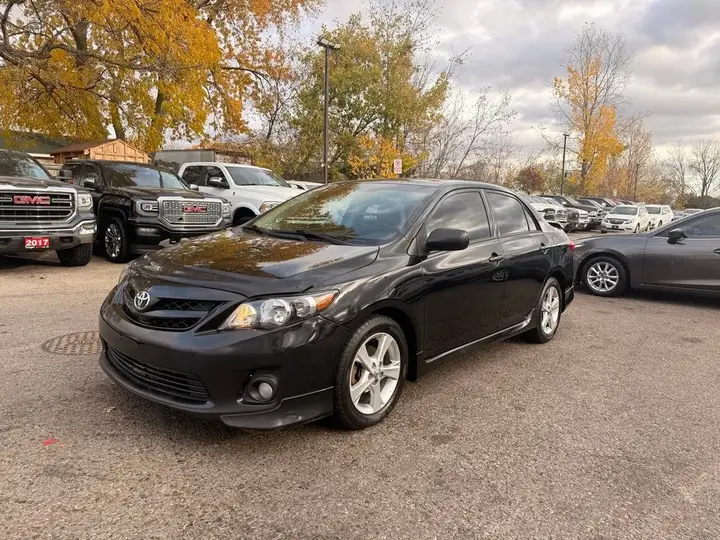 Toyota Corolla 2013 photo 3