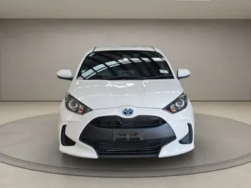 Toyota Yaris 2023 photo 3