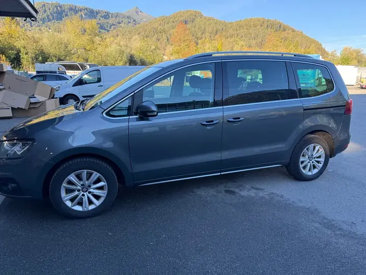 Seat Alhambra 2017 photo 3