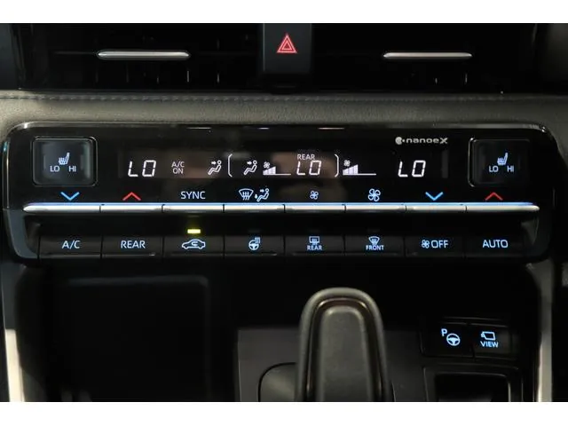 Toyota Corolla Hybrid 2024 photo 3