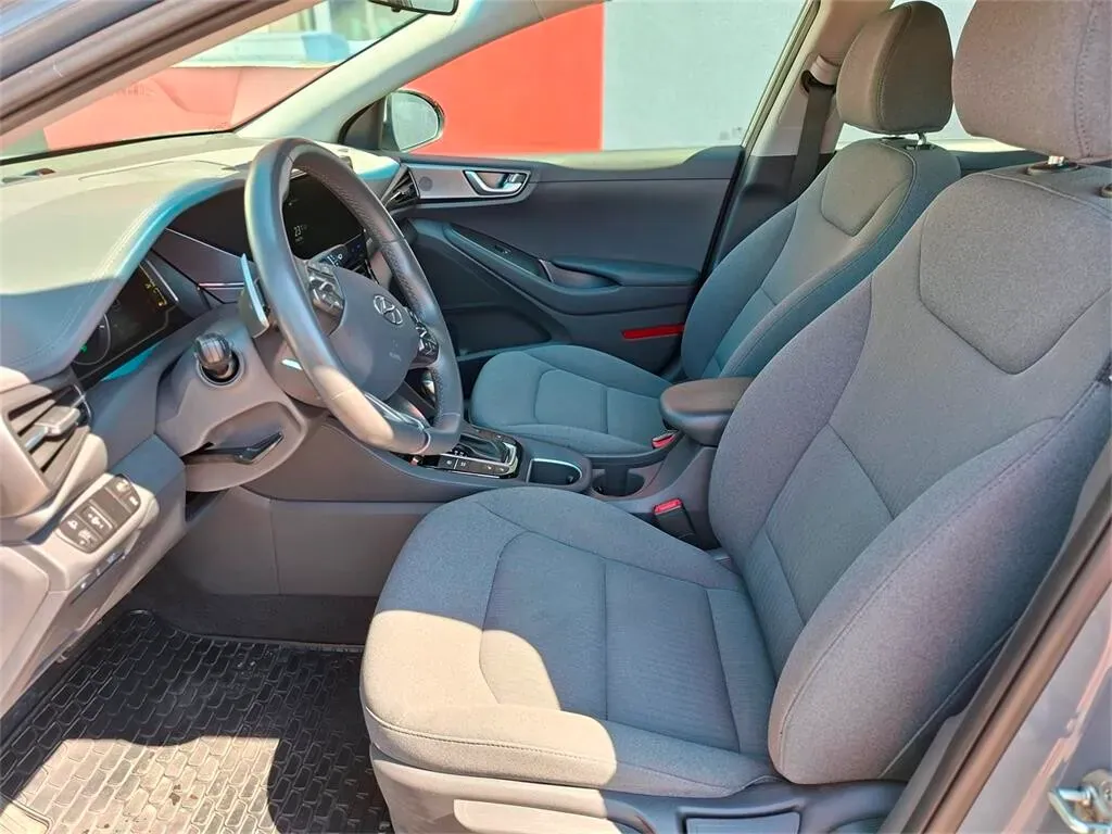 Hyundai Ioniq 2022 photo 4