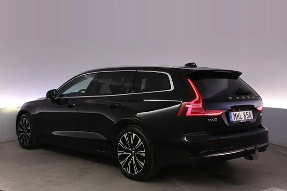 Volvo V60 2023 photo 4