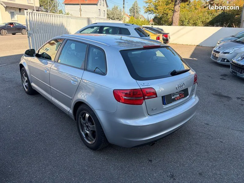 Audi A3 2009 photo 3
