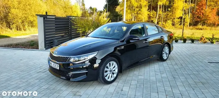 Kia Optima 2016 photo 2