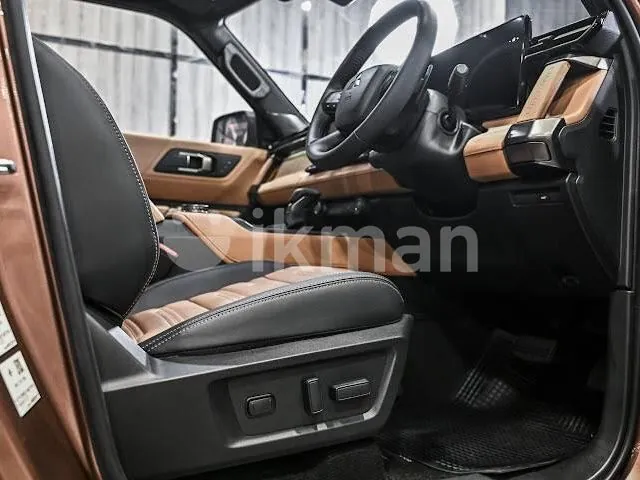 Mitsubishi Pajero 2027 photo 3