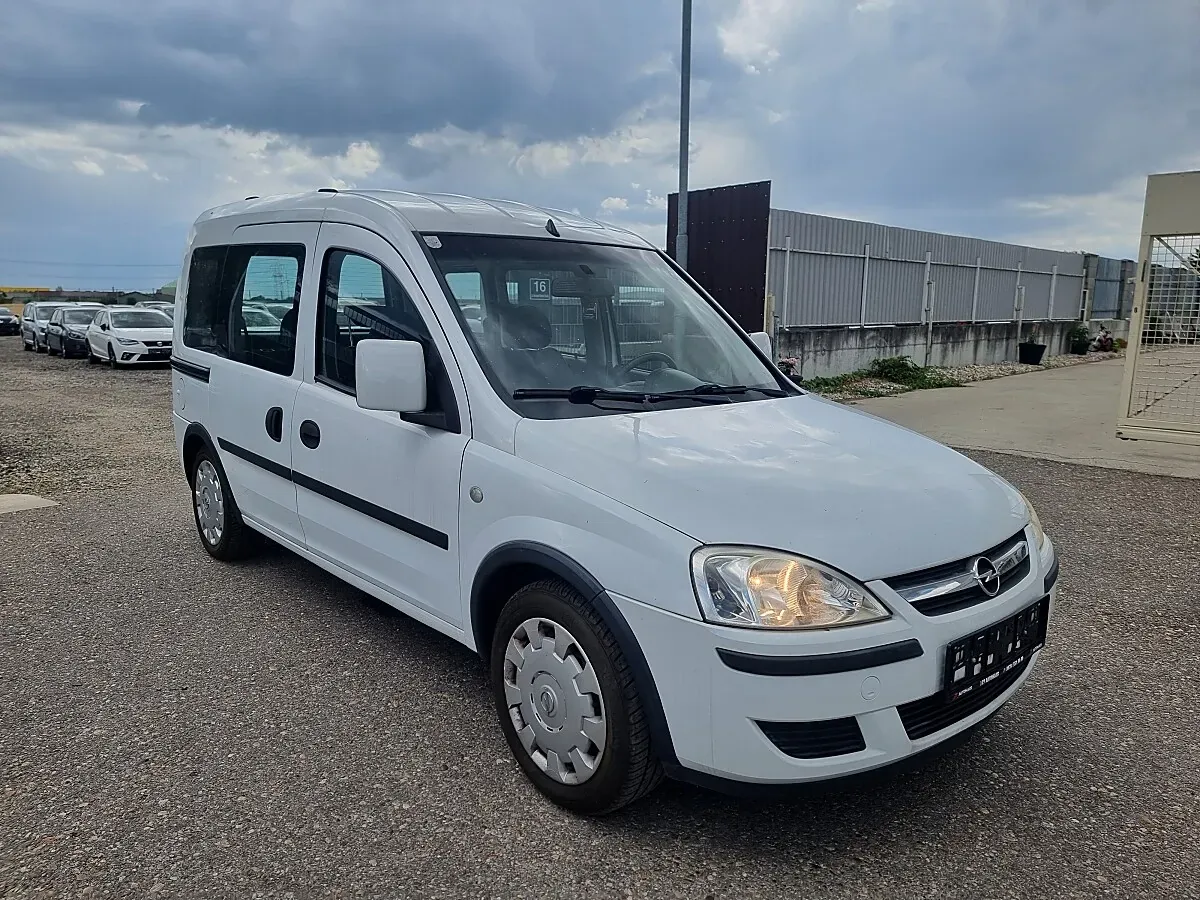Opel Combo 2010 photo 3