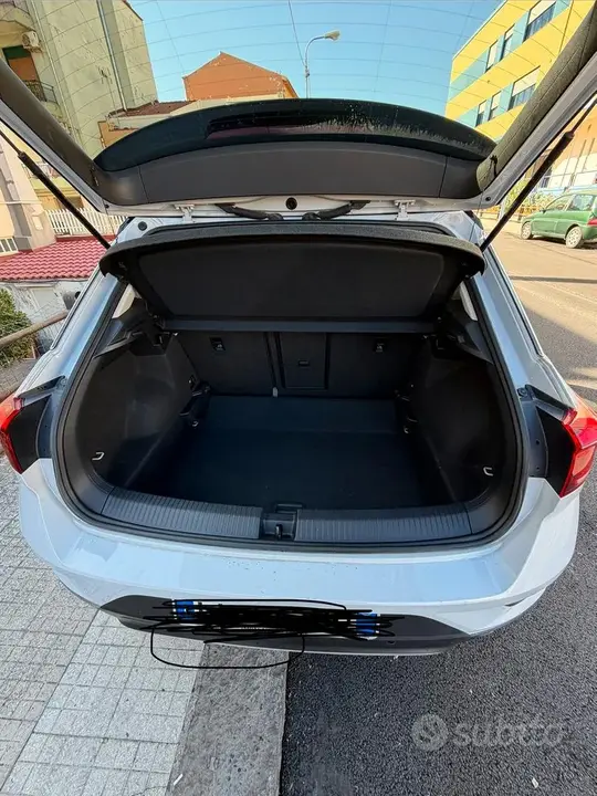 Volkswagen T-Roc 2019 photo 5