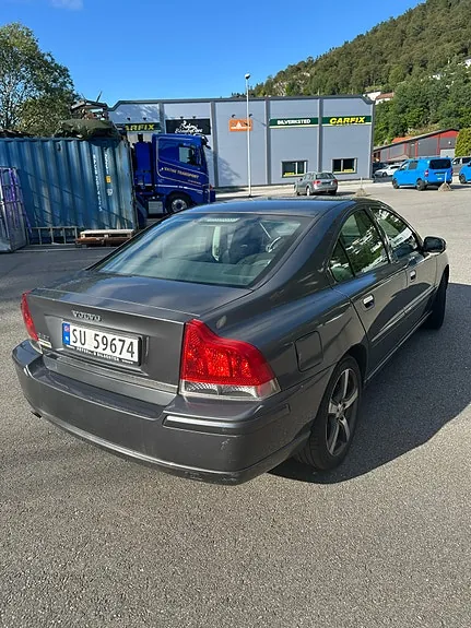 Volvo S60 2008 photo 3