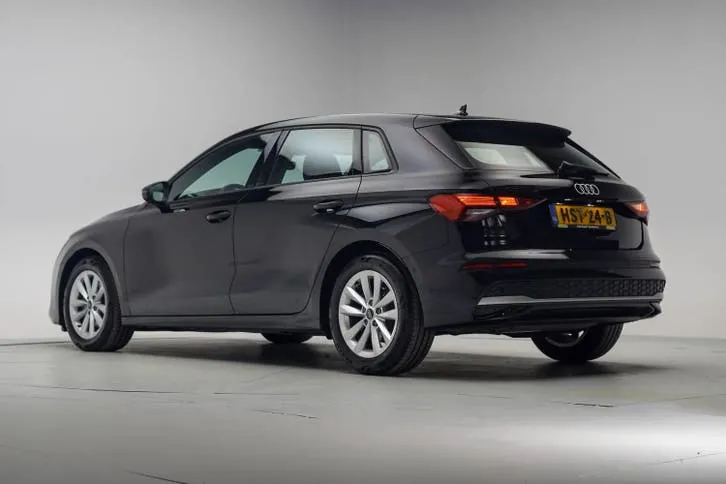 Audi A3 2025 photo 3