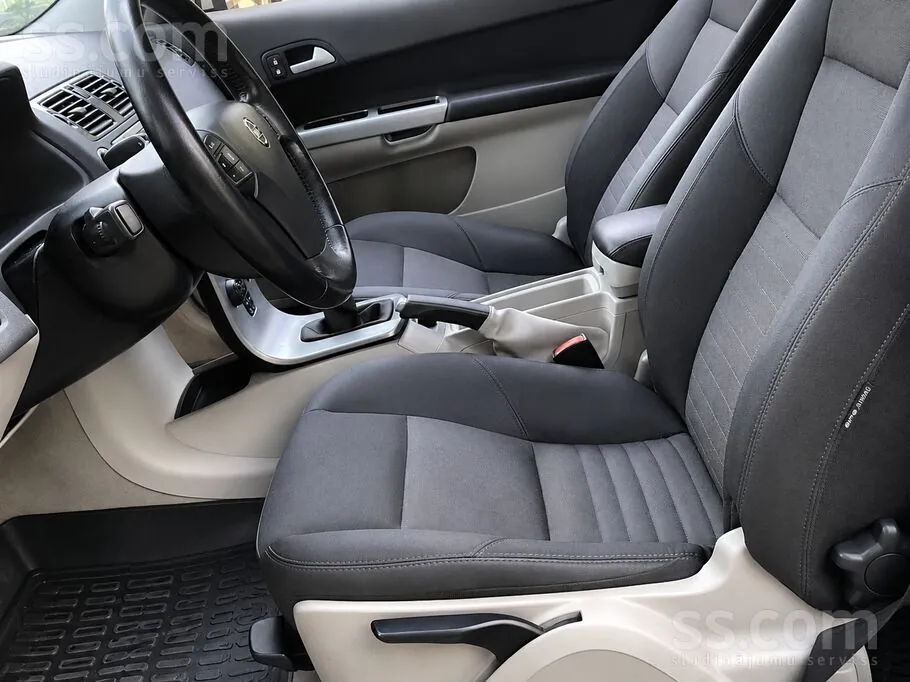 Volvo C30 2008 photo 5