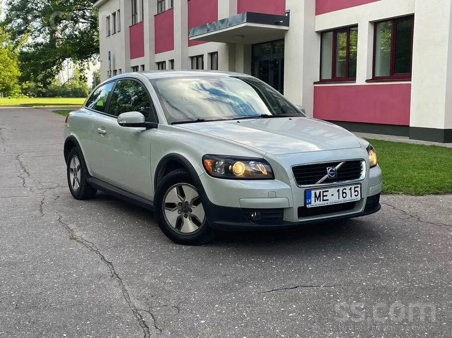 Volvo C30 2008 photo 2