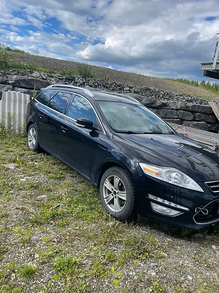 Ford Mondeo 2011 photo 4