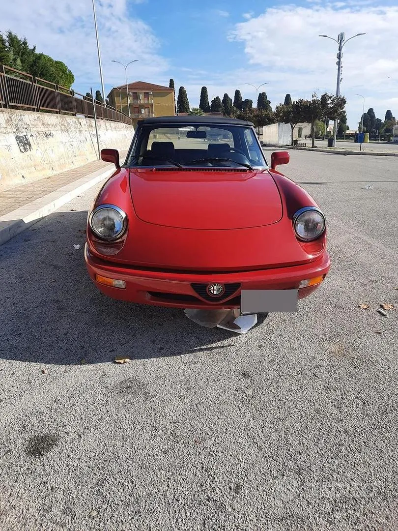 Alfa Romeo Spider 1992 photo 2