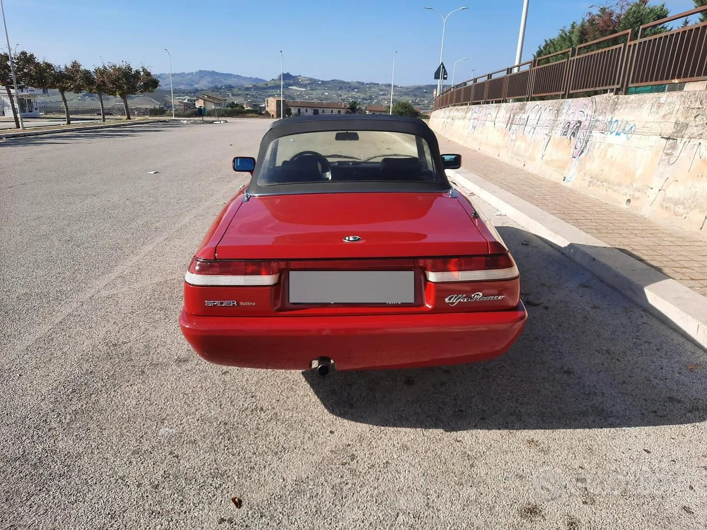 Alfa Romeo Spider 1992 photo 4