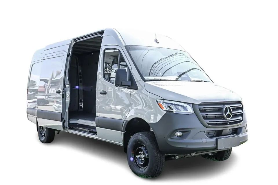 Mercedes-Benz Sprinter 2026 photo 4
