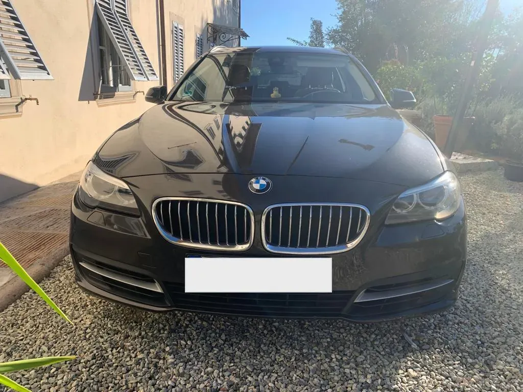 BMW 5 Series 2013 photo 2