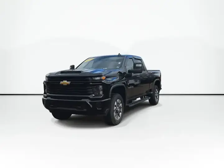 Chevrolet Silverado 2500 2024 photo 4