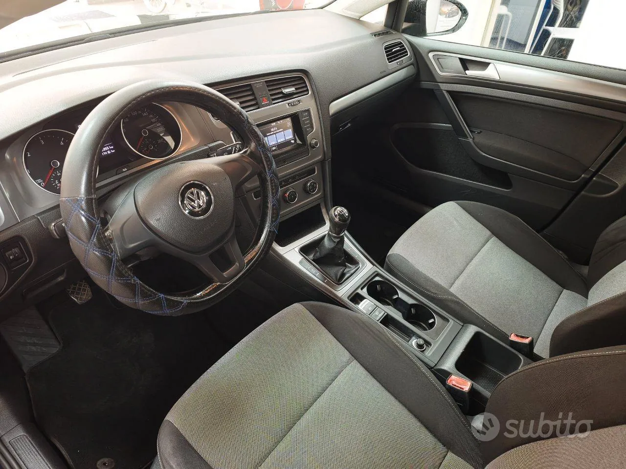 Volkswagen Golf 2015 photo 2