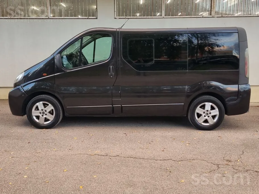 Opel Vivaro 2003 photo 5