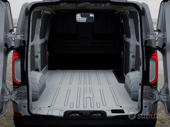 Volkswagen Transporter photo 3