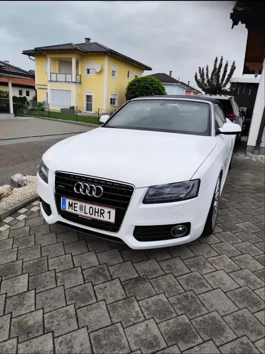 Audi A5 2010 photo 2
