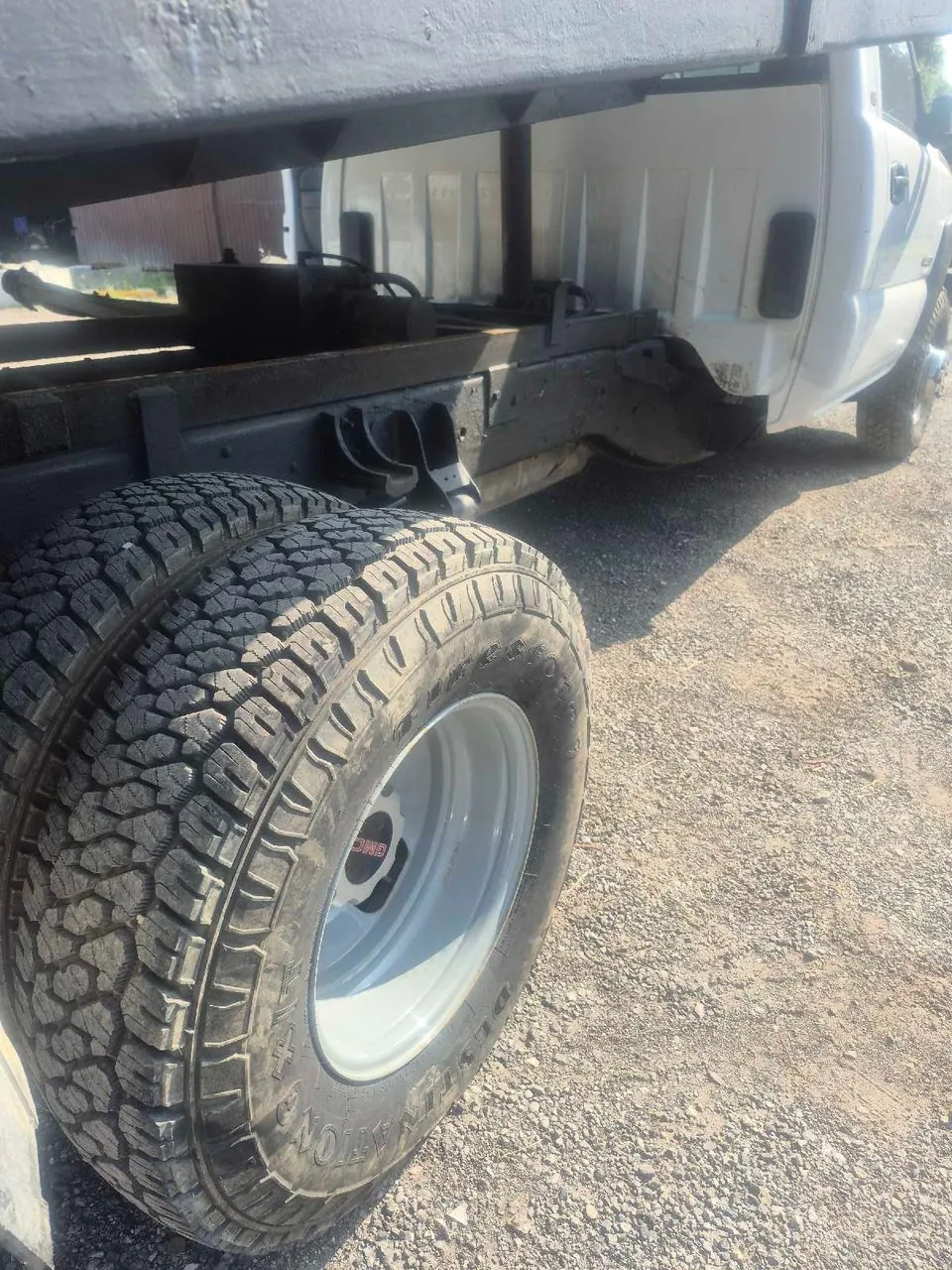 Chevrolet C/K Pickup 3500 2004 photo 4