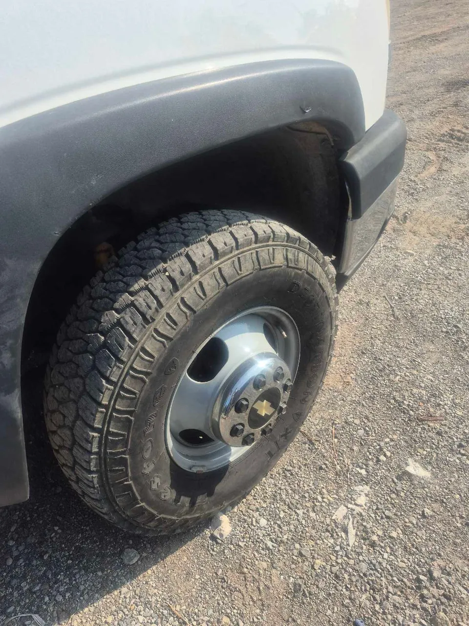 Chevrolet C/K Pickup 3500 2004 photo 3