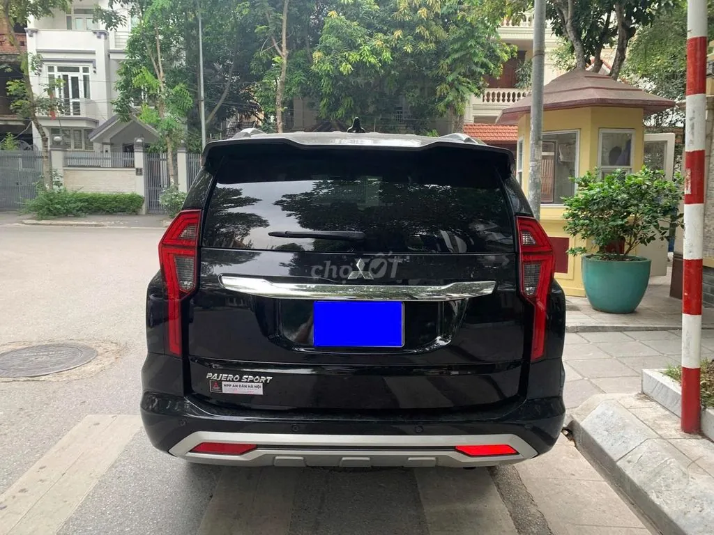 Mitsubishi Pajero Sport 2021 photo 2